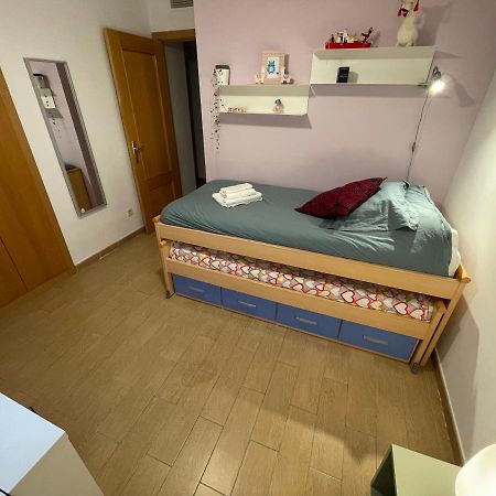 Gran piso en el centro de Alcalá Apartamento Alcalá de Henares Exterior foto